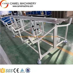 Camel Customized zwei Ausgang PVC Rohr Produktionslinie zwei Hohlraum Extrusionsmaschine für PVC-Rohre