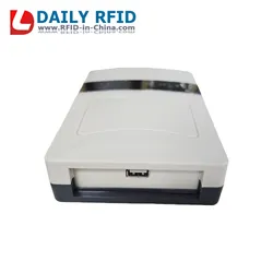 Lettore di schede RFID USB compatibile UHF da scrivania R0023