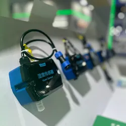 Feuchtigkeitssensor für Umweltkontrollsysteme in der Geflügelhaltung