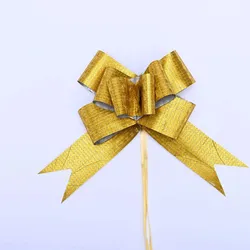 Geprägtes Metallic-Band zum Geschenkverpacken und Basteln