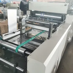 Kastenfenster-Patchmaschine Kunststofffolienfenster-Beklebungsmaschine Fensterpatcher