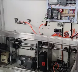 Automatische Hochgeschwindigkeits-Produktionslinie für Kartonverpackungsmaschinen (Kartonauspackmaschine)