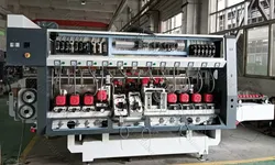 Hochgeschwindigkeits-Glaskanten-Schleifmaschine mit PLC-Steuerung für die Bearbeitung gerader Kanten