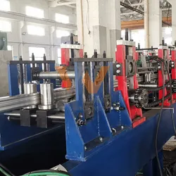 Yanwu Hochwertige Rund- und Quadratrohrherstellungsmaschine Profiliermaschine