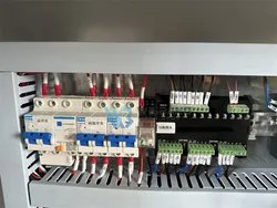 Máquina Automática de Abertura de Caixas de Papelão