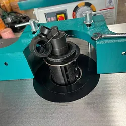 Spindelfräse Holzverarbeitungsmaschine Spindelrouter Holzverarbeitungsmaschine Preis