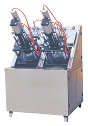 China maßgeschneiderte computergestützte automatische Papiertellerformmaschine