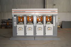 Tr Außensohle Spritzgießmaschine