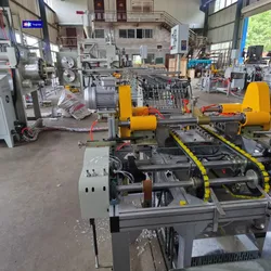 Macchina automatica per imballaggio di scatole di cartone