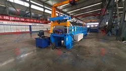 Vorwärts Metall Ridge Cap Formmaschine für Dachblechsystem