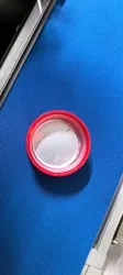 Automatische Kappenverkleidungseinlegemaschine
