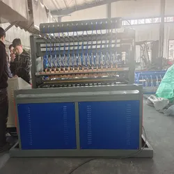 3.0 Meter Drahtgeflecht-Herstellungsmaschine Rücklaufnetz-Zieh-Schweißmaschine