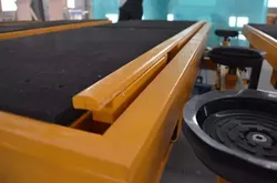 Máquina de Corte de Vidro com Operação Flutuante de Ferramenta de Processamento Avançado