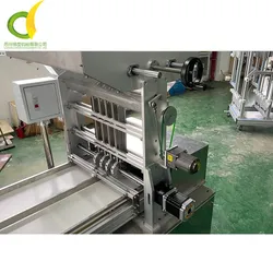 Macchina per taglio preciso di cannucce di carta con controllo PLC