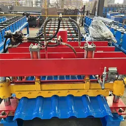 Farbstahlplattenwalzmaschine Paneelplattenformmaschine