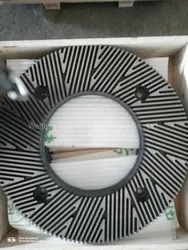 Papiermaschine mit DDR-Refiner