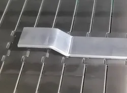 Intelligente automatisierte hochpräzise CNC-gesteuerte Busbar-Bearbeitungsmaschine