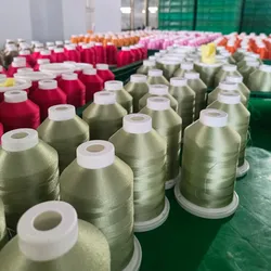 Mehrfarbiger 5000m Polyester-Stickfaden mit Federkern