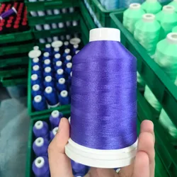 5000m Recyceltes Polyester-Stickgarn, glänzend, langlebig
