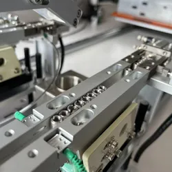 Máquina de Montagem Automática de Inserto de Fio Adequada para Montagem de Inserções Rosqueadas do Tipo Heli Coiled com e sem Tangente