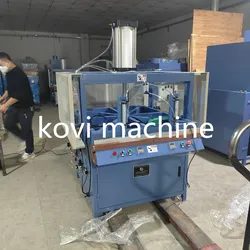 Industrie Kissen Kompressor Verpackungsmaschine Kissenpressmaschine Automatische Kompressionsverpackungsmaschine Kissenkern Kompressionsvakuummaschine