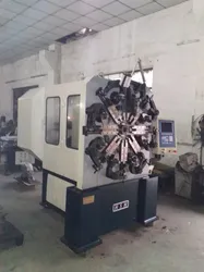 Hsm-CNC50 Máy làm lò xo đa trục có thể xoay với động cơ SANYO có tỷ lệ thu hồi cao