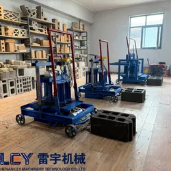 Mobile Mini Ziegelmaschine Tragbare kleine Blockmaschine für den Bau