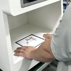 Visuelle Inspektionsoptische Sortiermaschine mit Lichtquelle zur Inspektion des Schraubenaussehens