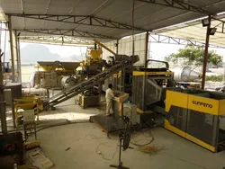 Máquina de Fazer Blocos Automática Direto da Fábrica com Tecnologia Avançada QS1800