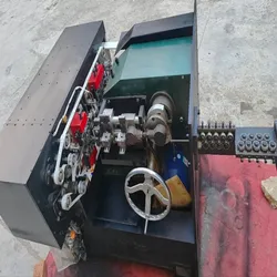 Automatische Nagelherstellungsmaschine von Hylite