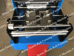 Metallstufen-Dachrinnen-Ridge-Cap-Rollformmaschine, farbige Stahlstufen-Dachkrone-Herstellungsmaschine, glasierte Fliesen-Ridge-Cap-Formmaschine
