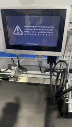 効率的なラベリングのための高速自動コードラベル印刷機