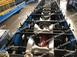 Metallstufen-Dachrinnen-Ridge-Cap-Rollformmaschine, farbige Stahlstufen-Dachkrone-Herstellungsmaschine, glasierte Fliesen-Ridge-Cap-Formmaschine
