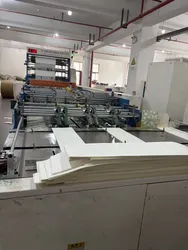 Máquina Automática de Fabricação de Cadernos com Fios