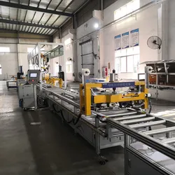 Fortgeschrittene automatische selbstpiercende Busduct-Maschine für zuverlässige Leistung