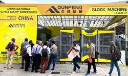 Zuverlässige Blockproduktionslinie Effiziente automatische Blockmaschine Intelligentes Blockproduktionssystem für die Großproduktion