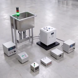 Línea automatizada de recubrimiento en polvo con sistema de pulverización para barandillas metálicas