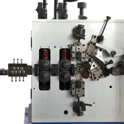 堅牢なスムーズな操作 2-Axis 自動CNCスプリングコイリングマシン