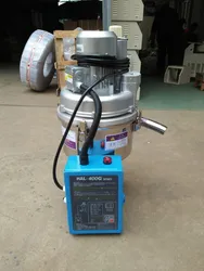 Automatisierte Lade-Injektionsspritzmaschine