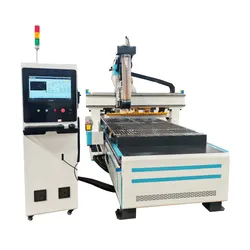 قاطع خط مستقيم يتغير تلقائيًا جهاز توجيه CNC للنجارة