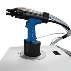 Máquina de Rebitagem Pneumática Automática de Alimentação de Alta Precisão para Rebites Cegos