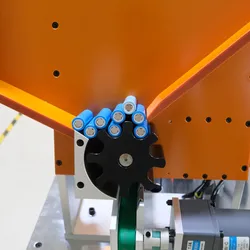 Fabrik 32700 Automatische Batterie-Sortiermaschine mit Mehrkanal-Testsystem für Lithiumzellen