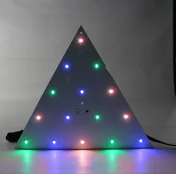 Fabrika DMX RGB Panel Işık Üçgen LED Ekran Resmi Etkinlik için