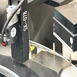 Fortschrittliche automatische Maschine zur Schraubensortierung und Fehlerprüfung