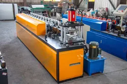Vorwärtsrolltor-Türformmaschine für Türsystem