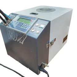 Máquina de Rebitagem Automática com Alimentação de Rebitadores Cegos Tipo Aberto