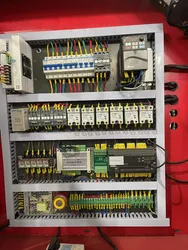 Hochleistungs-PLC-Papbecher-Herstellungsmaschine für schnelle Produktion