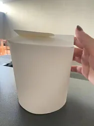 Papierboxenherstellungsmaschine für die Formung von Instant-Lebensmittelbehältern