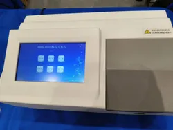 Üniversite Laboratuvarı için Yüksek Performanslı Mikrotitre Plaka Tarayıcı 7-Inch Dokunmatik Ekran ile
