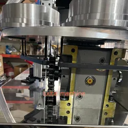 Automatische Papierbox-Röhrenwickelmaschine